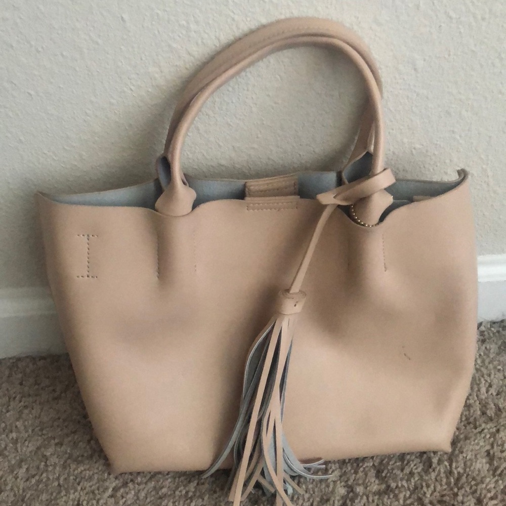 Tote purse